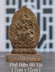 Tượng Trầm Để Ô Tô Phòng Làm Việc
